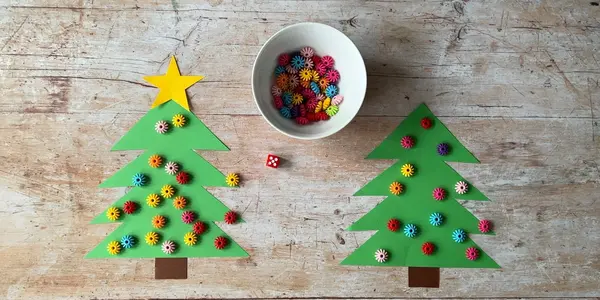 Thumbnail Decorate a Tree Race 15