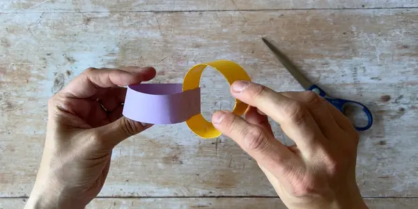 Preview 2 Circles Into Square