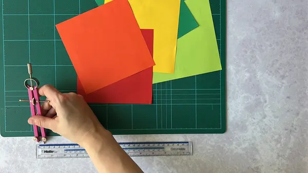 Fibonacci Wreath Step 7