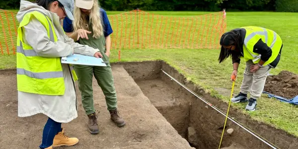 Dig in to Maths Preview